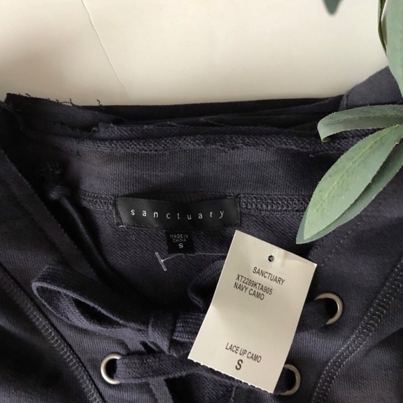 SANCTUARY CAMO LACE UP TOP S - Picture 4 of 4